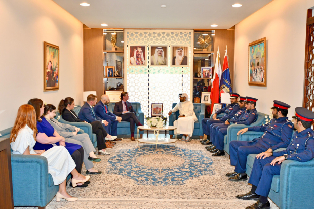 <p>General Directorate of Verdict Enforcement and Alternative Sentencing Director-General Shaikh Khalid bin Rashid Al Khalifa received a delegation from the US Congress.</p>
<p>They reviewed the objectives and achievements of the Alternative Sentencing and Open Prisons Project, including rehabilitation, educational and training programmes that support the reintegration of beneficiaries into society.</p>